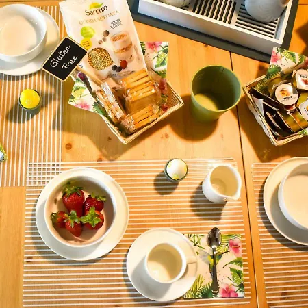 Elisa Oda ve Kahvaltı